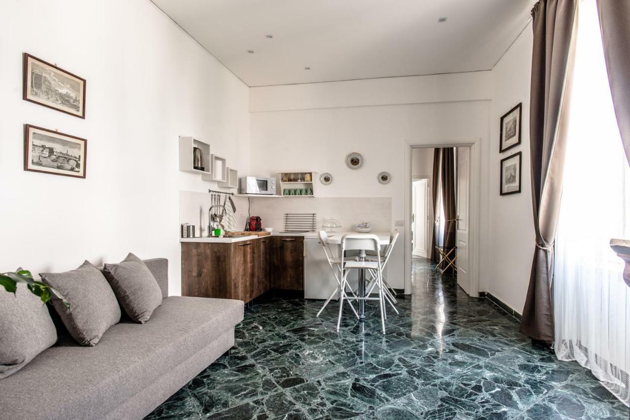 La Casa Di Eugenio Apartment Naples Exterior photo